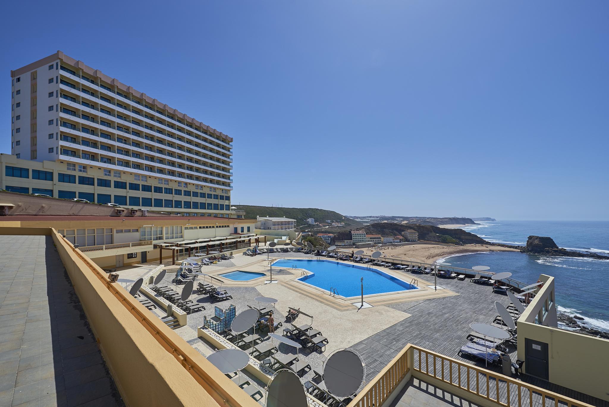 Hotel Golf Mar Maceira  Exterior photo